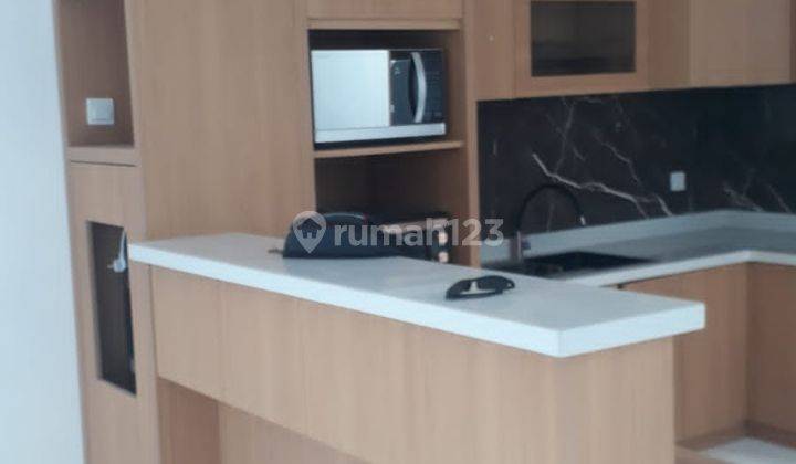 Dijual Rumah Hoek Sudah Renovasi Cantik Dalam Cluster di Graha Raya Bintaro Tangerang Selatan 1