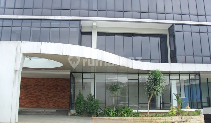 For Sale: Neat and ready-to-use office building in East Jakarta. For Sale: Neat and ready-to-use office building in East Jakarta.