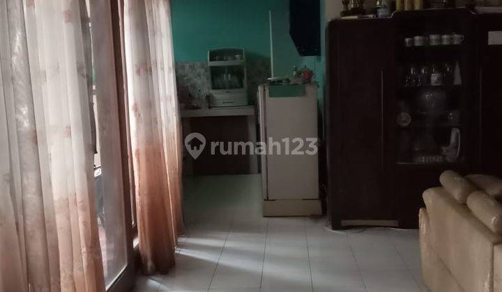 Rumah Lokasi Strategis di Bintaro, Tangerang Selatan 2