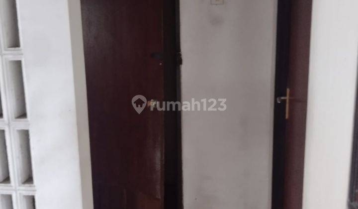 Rumah Butuh Renovasi di Bintaro, Tangerang Selatan 2