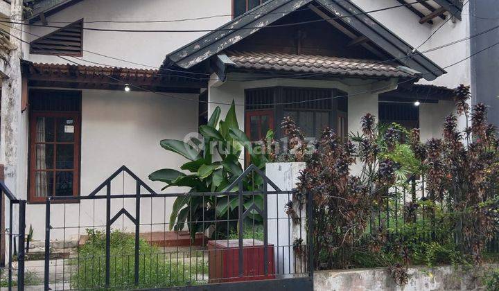 Rumah Butuh Renovasi di Bintaro, Tangerang Selatan 1