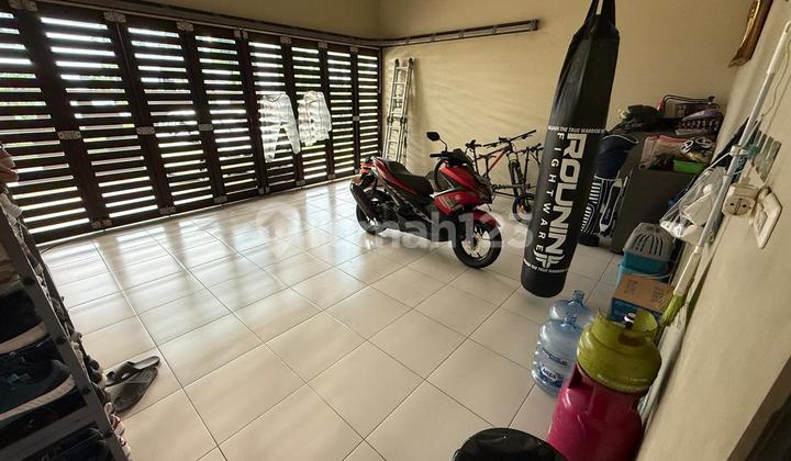 Rumah Hoek Siap Huni Lokasi Strategis Dalam Komplek Di Rempoa 2