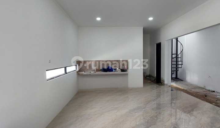 Rumah Baru.2 Lantai Siap Huni di Bintaro 2