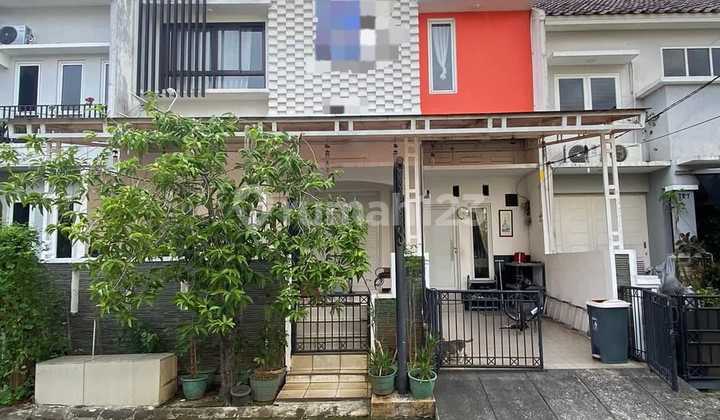 Semi-Furnished House in Bintaro, 4 Bedrooms, Flood-Free