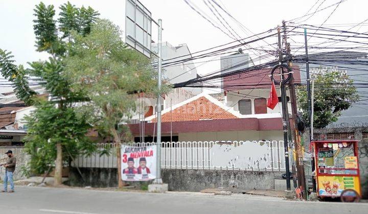 Dijual Rumah Lama Hitung Tanah Untuk Usaha Di Tomang Jakarta Barat 1