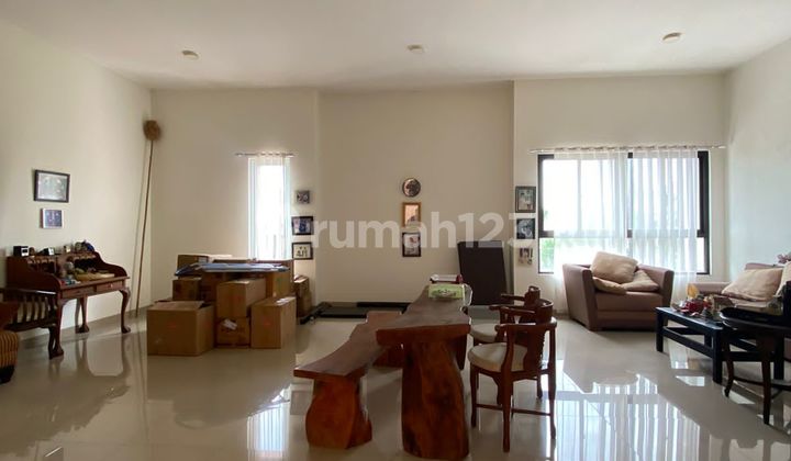 Semi-Furnished House in Bintaro, 4 Bedrooms, Flood-Free