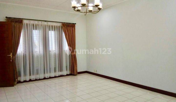 Rumah Lama Dijual Cepat 2