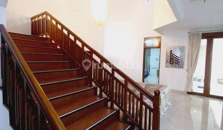 Rumah Bagus Disewakan Segera  15