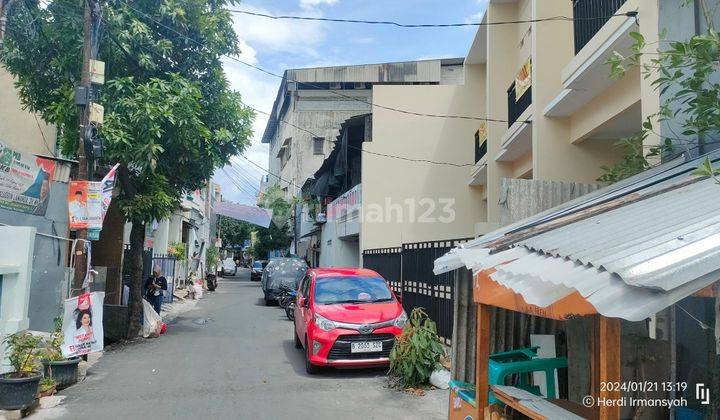 Rumah baru SHM lokasi strategis  2