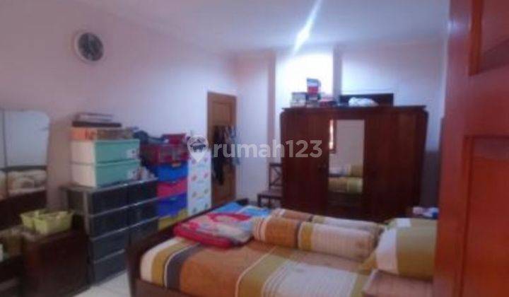 Dijual Rumah Tinggal dan Tempat Usaha di Jl Cihampelas, Bandung 4