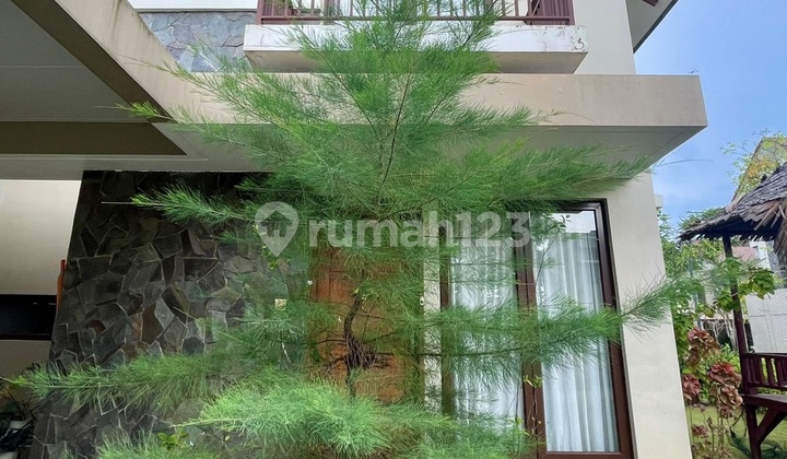 For Sale Rumah Hook 2 Lantai Orchard Park, Batam 2