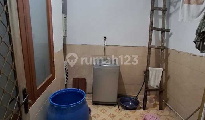 Rumahsiap Huni, 2 Lantai , 4 Kamar , Bebas Banjir , di Taman Surya Jakarta Barat (Surya ) 2