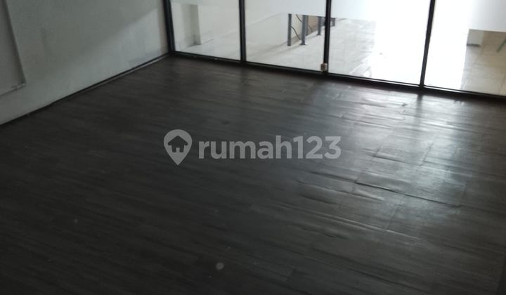 Strategic Shop House, 4 Floors, Flood-Free, Suitable for Office, Warehouse, etc. in Kalimalang, East Jakarta (Nono) 2
