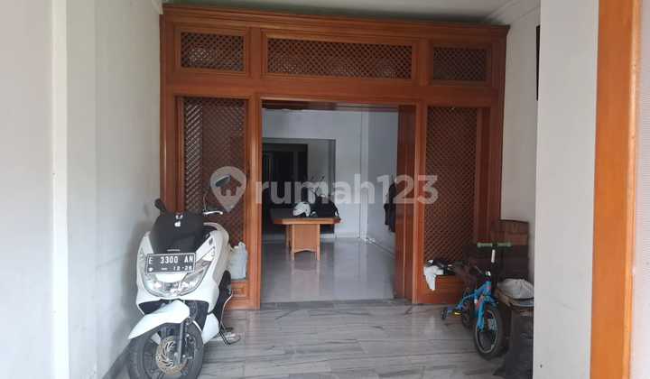 Rumah Murah, Rumah Luas , 11 Kamar, Cocok untuk Kos Kosan , Bebas Banjir di Jatiwaringin Asri, Jatiwaringin Jakarta Timur ( Nono)