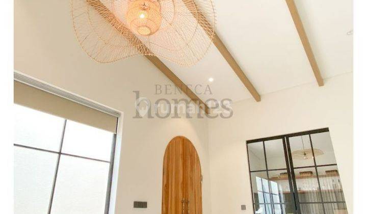 Villa 2 Lantai Furnished SHM di Sanur, Denpasar
