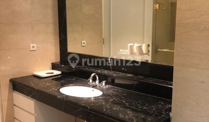 Disewakan Apartemen Senayan Residence 3 Kamar Tidur Furnished 2