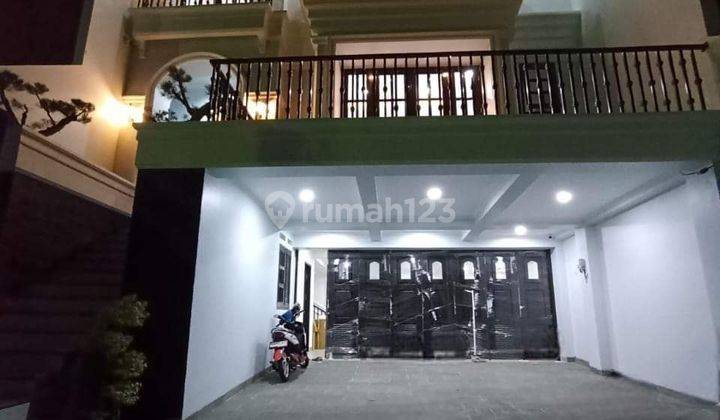 Rumah Mewah Dlm Komplek Di Area Pesanggrahan,petukangan,kebayoran 2