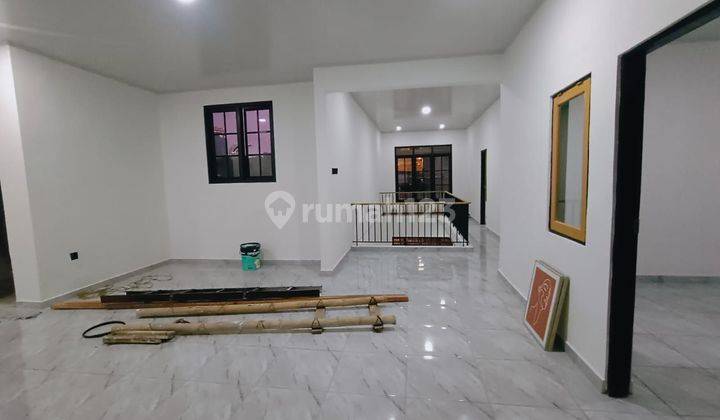 Rumah Baru Full Renovasi Di Kebayoran Baru Senopati,8 Kt,7carport 2