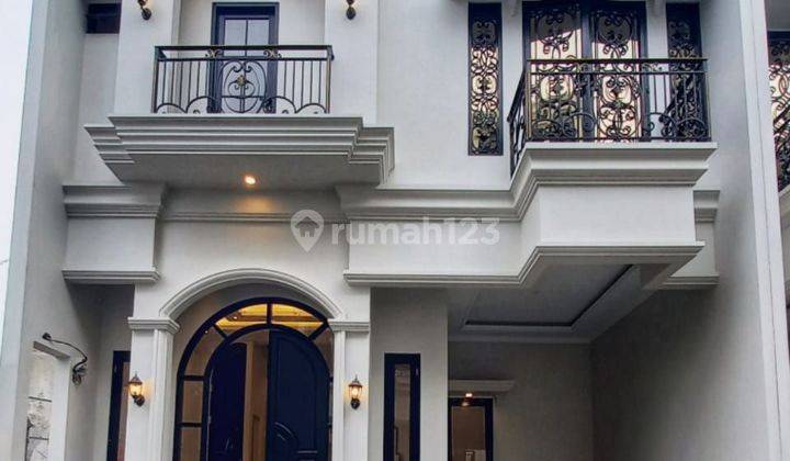 Rumah Mewah Baru di Jakarta Selatan.dekat Perkantoran Cilandak 1