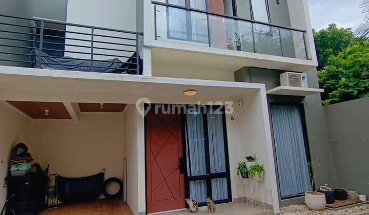 Rumah SEMI FURNISH DI BINTARO.dekat stasiun Pondok Ranji dan TOL 2