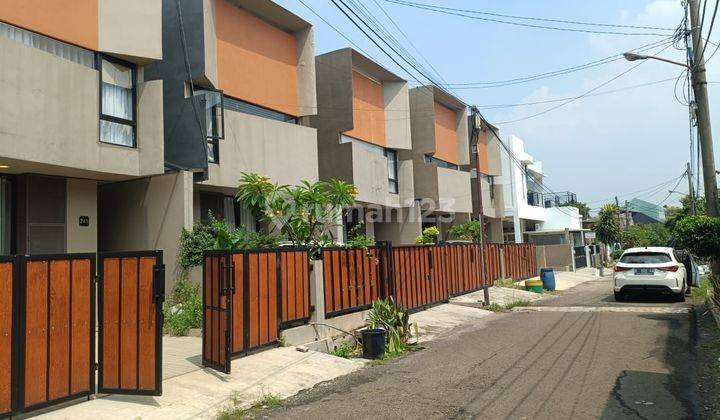 Rumah Baru Dalam Komplek Pondok Cabe Ciputat.nempel Kfc Gaplek 1