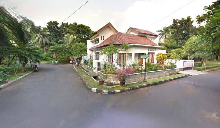 Jual Cepat Rumah Hoek 240m² di Bintaro Sektor 6  1