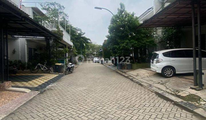 Rumah Bagus Rapih Terawat di Cluster Pondok Cabe 2