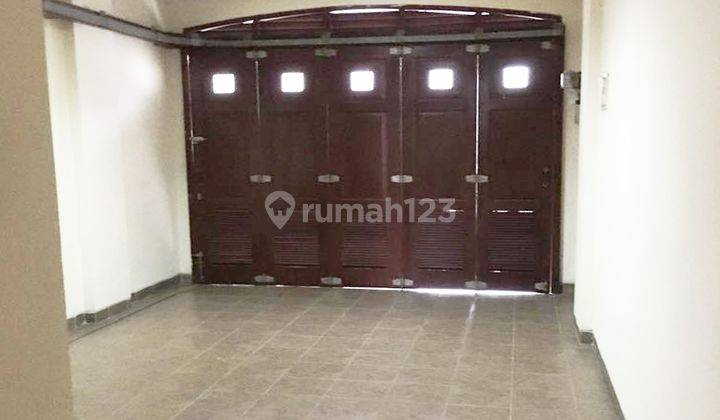 Dijual Rumah 2 Lantai Bagus Murah Akses Bintaro Jaya jarang ada  2