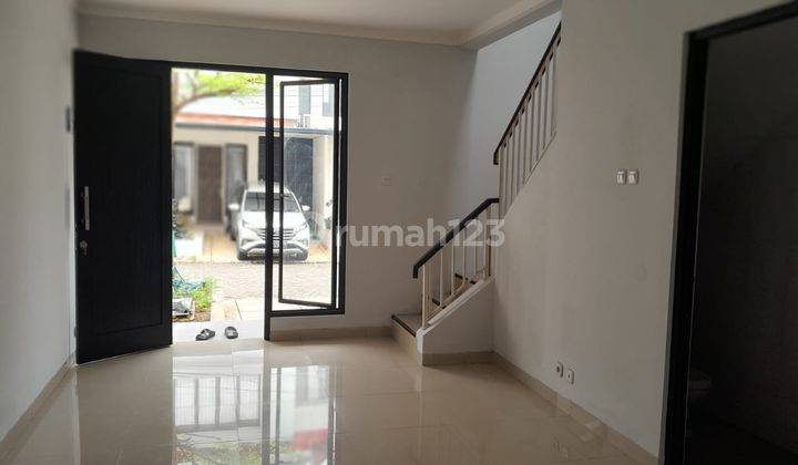 Disewakan Rumah Siap Huni Nempel Graha Bintaro 2