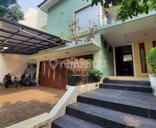 Dijual Rumah Bagus Asri di Bintaro 2