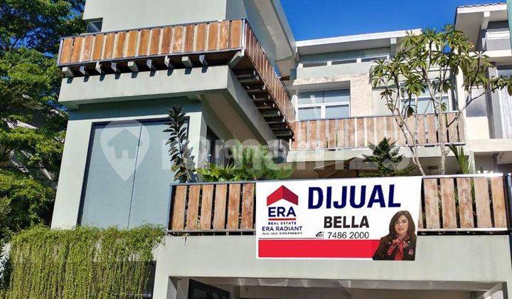 Dijual Rumah 3Lantai Di Tranquility Modern Hill, Ada kolam Renang 1