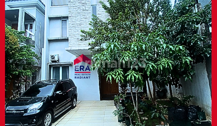 Rumah 2 Lt. Di Cluster Botanical Jagakarsa Jak Sel