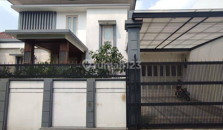 Rumah Modern 2 lantai Bagus Ada Pool Di Jl Kesehatan jak sel  1