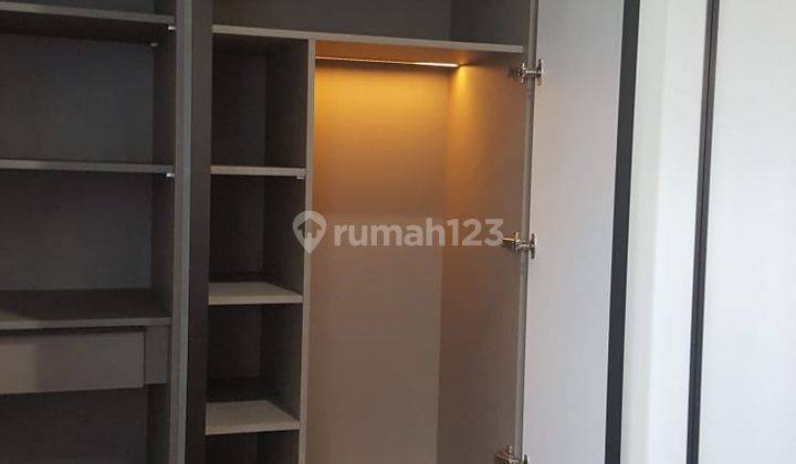 Rumah Hook Modern 2 Lantai Siap Huni Di Icon Cosmo Bsd  2