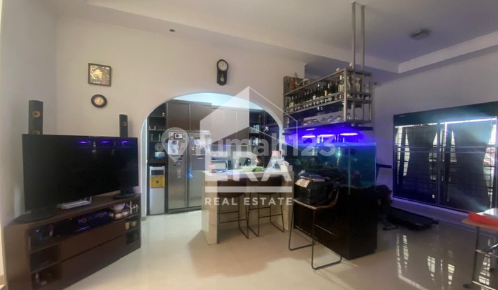 Dijual Rmh Siap Huni Semi Furnish Terawat Di Bintaro Sektor 2