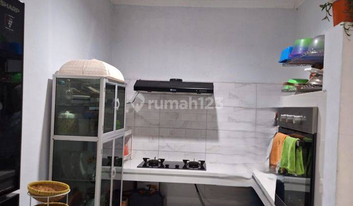 Dijual Rumah Siap Huni di Emerald Town House Bintaro 2