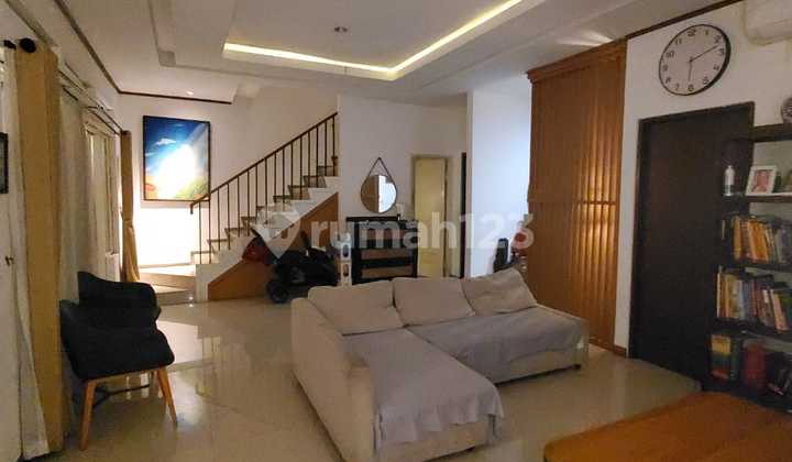 Dijual Rumah Modern di Dalam Cluster Dekat Bintar0 dan BSD