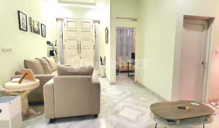 Dijual Rumah Design Modern Dekat Mall Bintaro Plaza