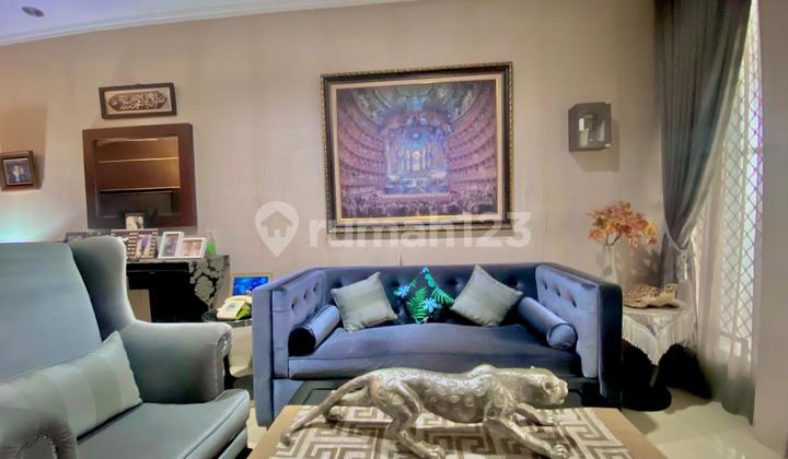 Dijual Cepat Rumah Bagus 2.5 Lantai di Modern Hills Pondok Cabe 2