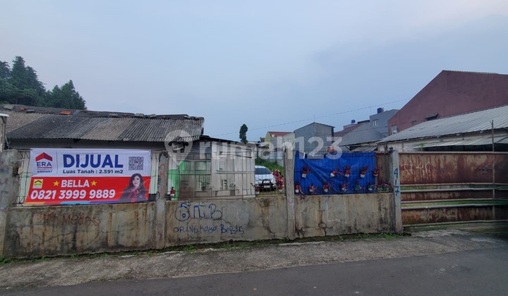 Commercial land suitable for cluster development in Jagakarsa for sale. Commercial land suitable for cluster development in Jagakarsa for sale.