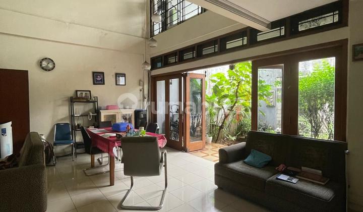 DIJUAL CEPAT! Rumah Mewah 3 Lantai di Radio Dalam Jaksel 2