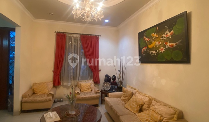Dijual Rumah Lt. 247m2 2lt. Di Gandaria Jak Sel Dijual Rumah Lt. 247m2 2lt. Di Gandaria Jak Sel