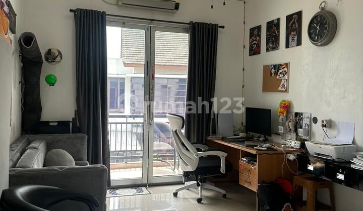 Dijual Rumah Hoek Mewah 2lt Furnished Di Emerald Bintaro Sektor 9 2