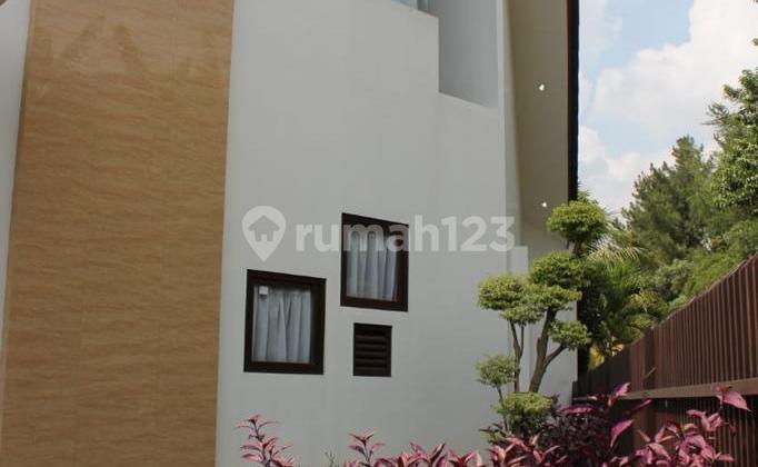 Dijual cepat rumah bagus siap huni di Perumahan Jombang Bintaro 2