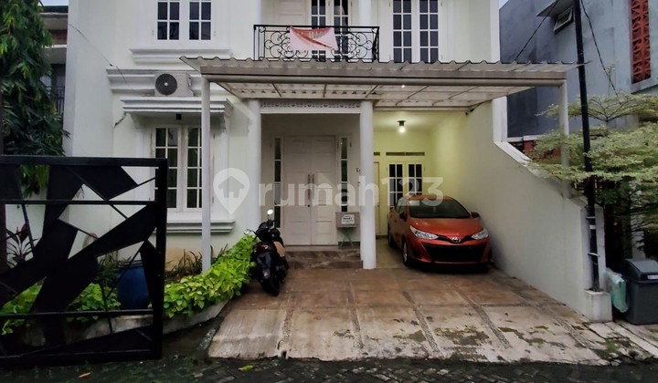 Dijual Rumah Design Modern Dekat Mall Bintaro Plaza 2