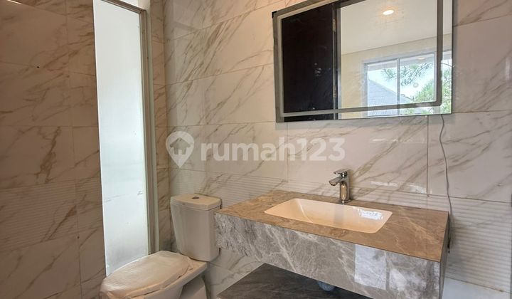 Modern Luxury 2-Story Private Pool House with Access to Bintaro Jaya 2