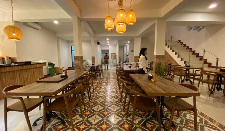 Jual Restoran 490m2 Masih Beroperasi Full Furnished (SHM) Lokasi Strategis - Sayap Raya Pajajaran, Bogor 2