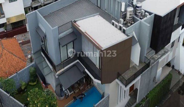 DIJUAL RUMAH 3LANTAI DI AMPERA KEMANG JAKSEL 2