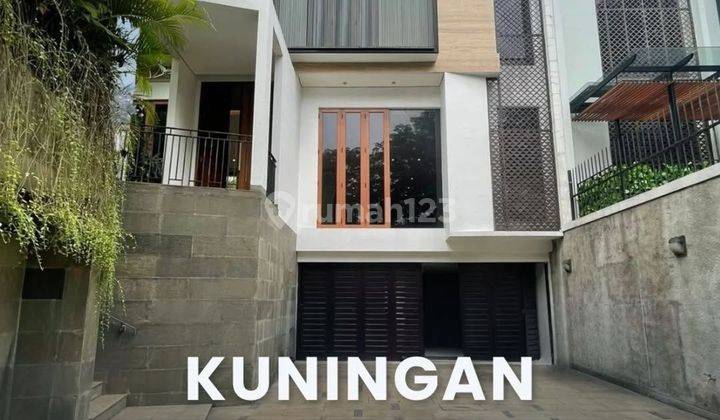 Rumah Dijual Turun Harga! For Sale Kuningan - Jaya Mandala Luxurious Modern Tropical House 1