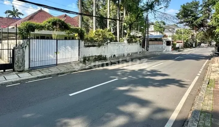 For Sale Prime Menteng Area House Wide Street